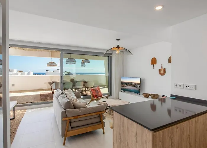 Penthouse 4 Bdrs, 245m Terrace *